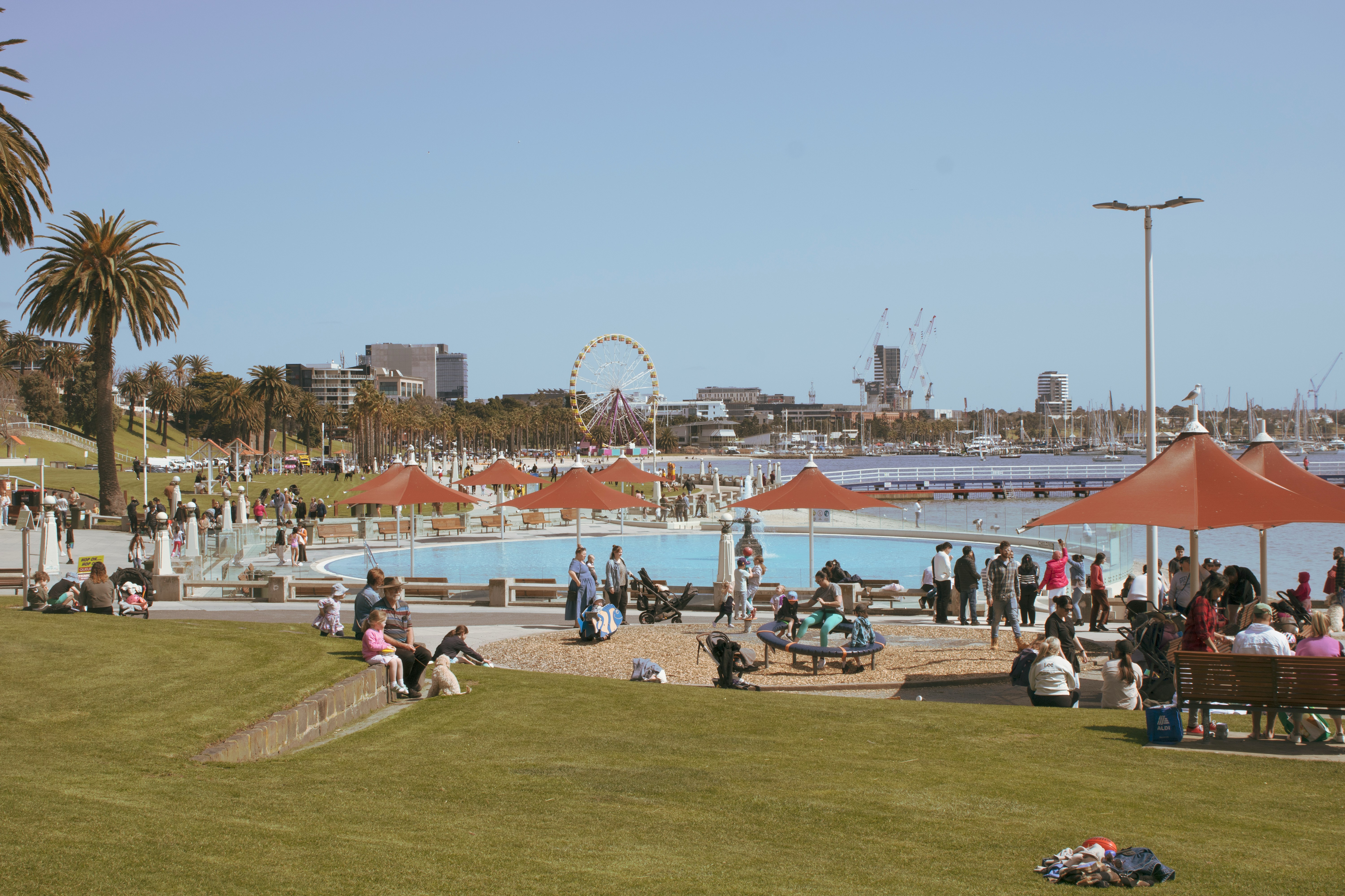 A view of the Eastern Beach of Geelong on a summer's day.